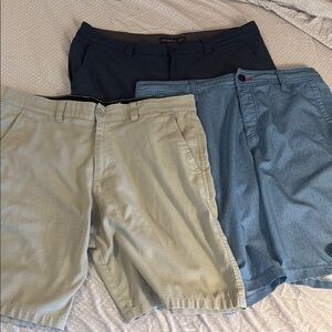 3 Men's O’Neil and Hang Ten Shorts34